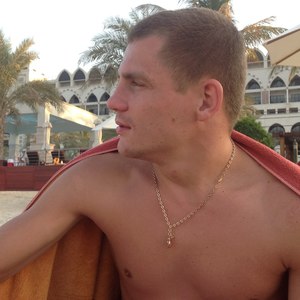 Андрей Паршутков
